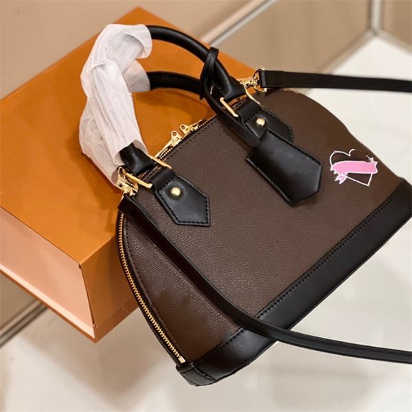 fashionable and versatile large capacity shell bag women's handbag fashion shoulder cross-body bag luxury design
fashionable and versatile large capacity shell bag women's handbag fashion shoulder cross-body bag luxury design
