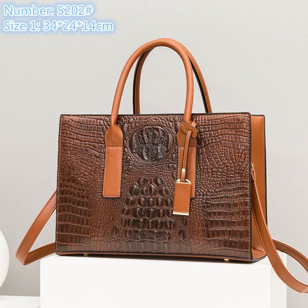 wholesale ladies leathers bags elegant retro solid color leather handbags large-capacity fashion crocodile tote bag personality three-piece
wholesale ladies leathers bags elegant retro solid color leather handbags large-capacity fashion crocodile tote bag personality three-piece