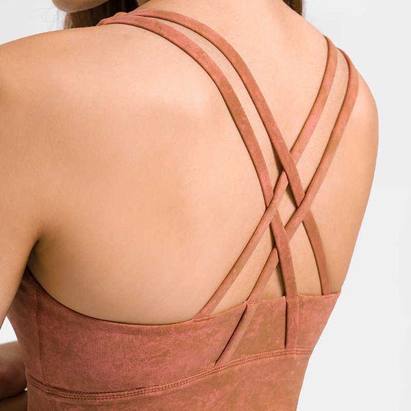 cross back yoga tank women's sports bra scrub naked feeling vest high-strength shockproof upper underwear casual gym clothes
cross back yoga tank women's sports bra scrub naked feeling vest high-strength shockproof upper underwear casual gym clothes
