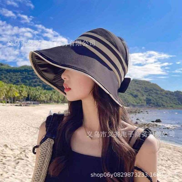 hats women's sunscreen and breathable summer sunshade anti ultraviolet large edge to cover face brim, Blue;gray
hats women's sunscreen and breathable summer sunshade anti ultraviolet large edge to cover face brim, Blue;gray