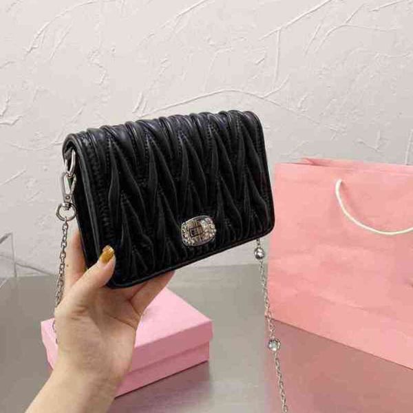 evening bag shoulder bags women crossbody messenger classic handbag high capacity fashion designer leather clutch with chain lady wallet 110
evening bag shoulder bags women crossbody messenger classic handbag high capacity fashion designer leather clutch with chain lady wallet 110