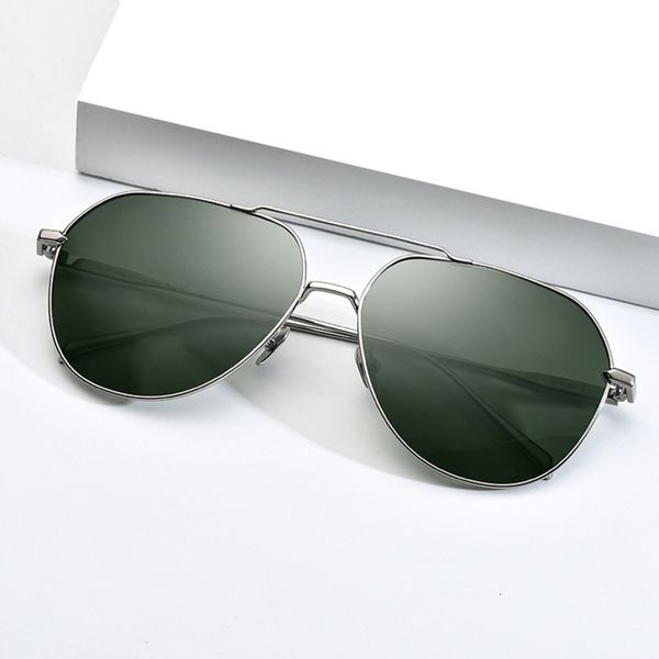 sunglasses ultra light pure polarized men's and wo fashion sunglasses b wo driver's driving, White;black
sunglasses ultra light pure polarized men's and wo fashion sunglasses b wo driver's driving, White;black