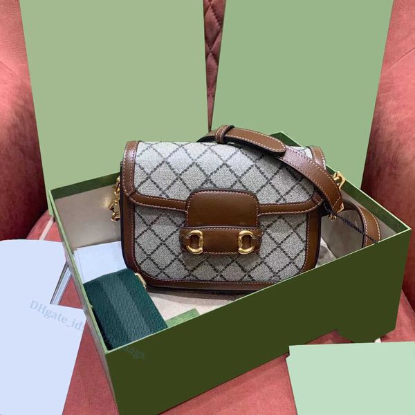 cross body famous designer handbags women shoulder causal hasp letter practical bags female lady messenger interior zipper, Red;black
cross body famous designer handbags women shoulder causal hasp letter practical bags female lady messenger interior zipper, Red;black