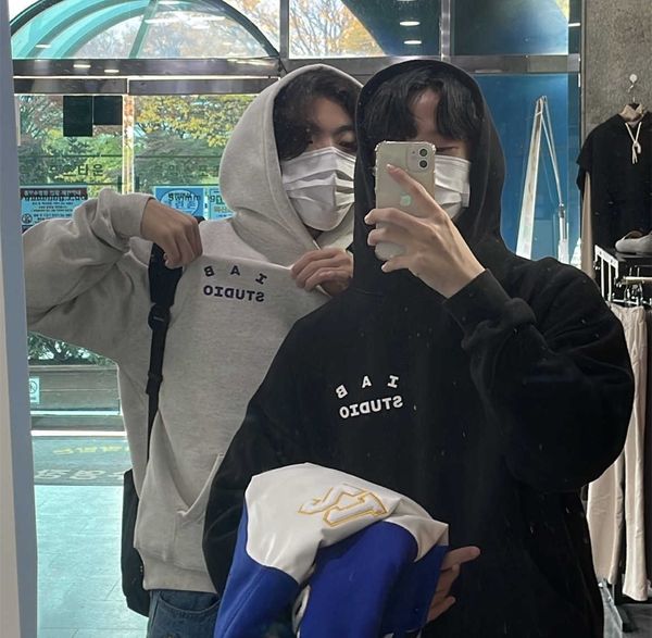 iab studio south korea hoodie suit plush hoodie men's and women's sports leisure pullover jacket, Black
iab studio south korea hoodie suit plush hoodie men's and women's sports leisure pullover jacket, Black
