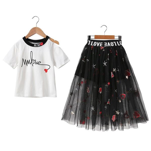 clothing sets girl's o-neck short sleeve letters print white t-shirts+red heart skirts 2pcs korean style summer
clothing sets girl's o-neck short sleeve letters print white t-shirts+red heart skirts 2pcs korean style summer