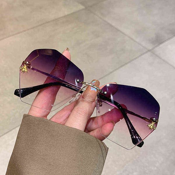 new personalized rimless irregular metal sunglasses fashion female eyewear r popular shades for women, White;black
new personalized rimless irregular metal sunglasses fashion female eyewear r popular shades for women, White;black