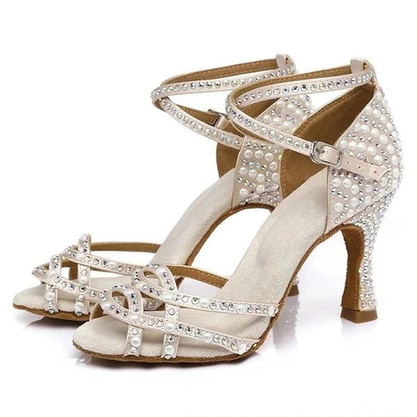 pearl latin salsa performance dance shoes samba rumba ladies soft sole shining party ballroom girl heel 220509, Black
pearl latin salsa performance dance shoes samba rumba ladies soft sole shining party ballroom girl heel 220509, Black