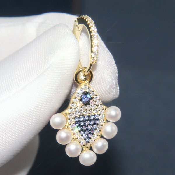 brand s925 sterling silver earrings for women with crystal diamond pearl fish earrings ma sichun's same style personality trend
brand s925 sterling silver earrings for women with crystal diamond pearl fish earrings ma sichun's same style personality trend
