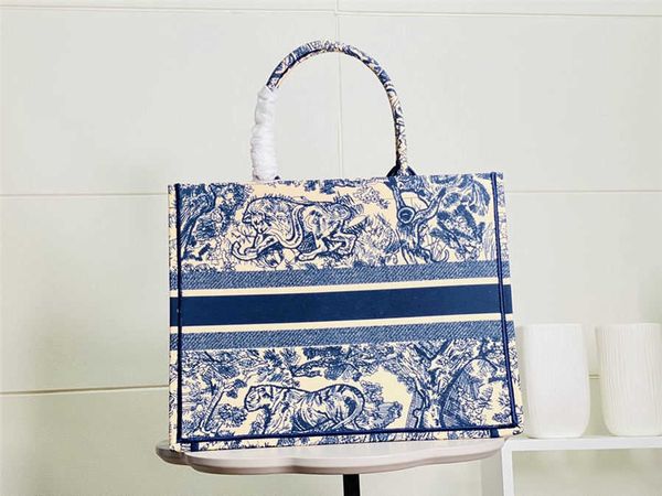 1exclusive luxury fashion designer handbag shopping tote bag canvas large capacity wholesale handbags the geometric patchwork
1exclusive luxury fashion designer handbag shopping tote bag canvas large capacity wholesale handbags the geometric patchwork