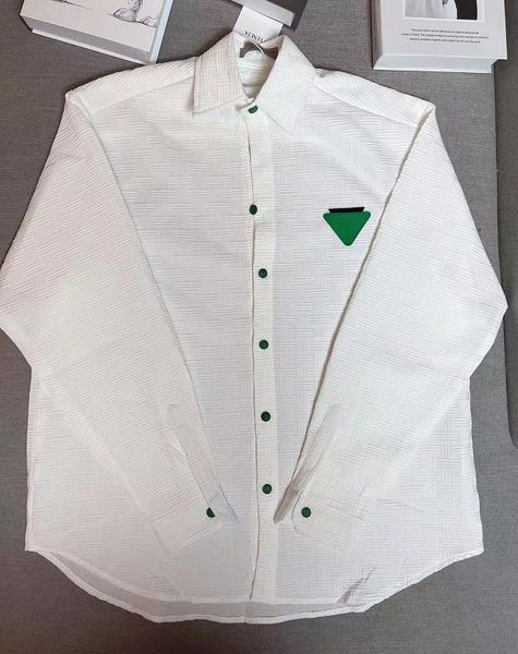 2022 united states european womens shirt casual brand short blouses classic inverted triangle loose imported high-quality weave pattern men, White;black
2022 united states european womens shirt casual brand short blouses classic inverted triangle loose imported high-quality weave pattern men, White;black