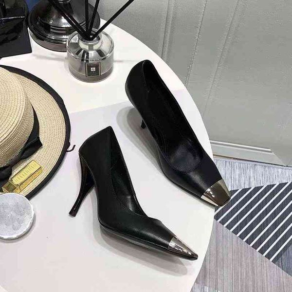 dress shoes rose park caiying's same high-heeled shoes women's autumn metal square head shallow mouth patent leather thin heel, Black
dress shoes rose park caiying's same high-heeled shoes women's autumn metal square head shallow mouth patent leather thin heel, Black