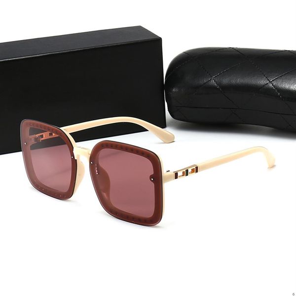 9132 2020 new brand designer luxury womens sunglasses women sun glasses round sunglasses gafas de sol mujer lunette259l, White;black
9132 2020 new brand designer luxury womens sunglasses women sun glasses round sunglasses gafas de sol mujer lunette259l, White;black