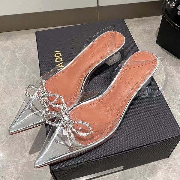 muaddi sandals amina women begum crystal embellished buckle pvc pumps luxury designers dress shoe genuine cowhide sole perfectly restore 95m, Black
muaddi sandals amina women begum crystal embellished buckle pvc pumps luxury designers dress shoe genuine cowhide sole perfectly restore 95m, Black