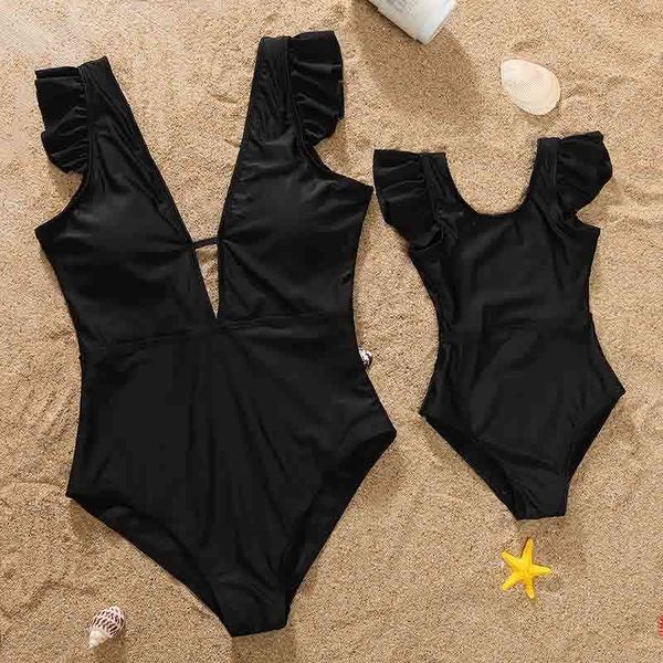 the price is a swimsuit mommy and me clothes family swimwear for mother daughter matching bikini women girls l220715, Blue
the price is a swimsuit mommy and me clothes family swimwear for mother daughter matching bikini women girls l220715, Blue