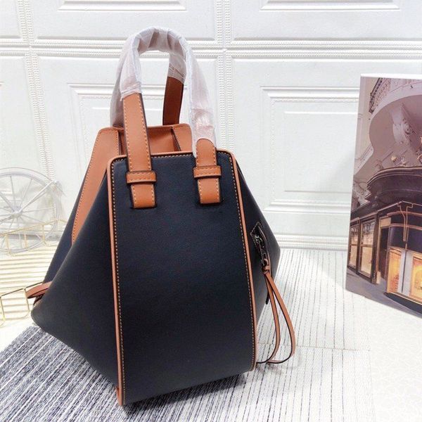 2022 handbag bags designer women loews bag spring cowhide ham mock single shoulder messenger portable design unique fashion 4colors
2022 handbag bags designer women loews bag spring cowhide ham mock single shoulder messenger portable design unique fashion 4colors