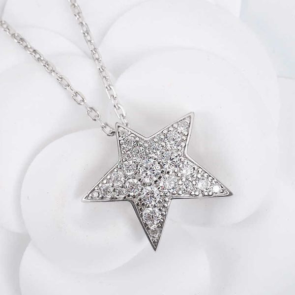 925 sterling silver summer necklace, luxury brand, white crystal, stars, parties, banquets, boutiques, jewelry, girls' gifts
925 sterling silver summer necklace, luxury brand, white crystal, stars, parties, banquets, boutiques, jewelry, girls' gifts