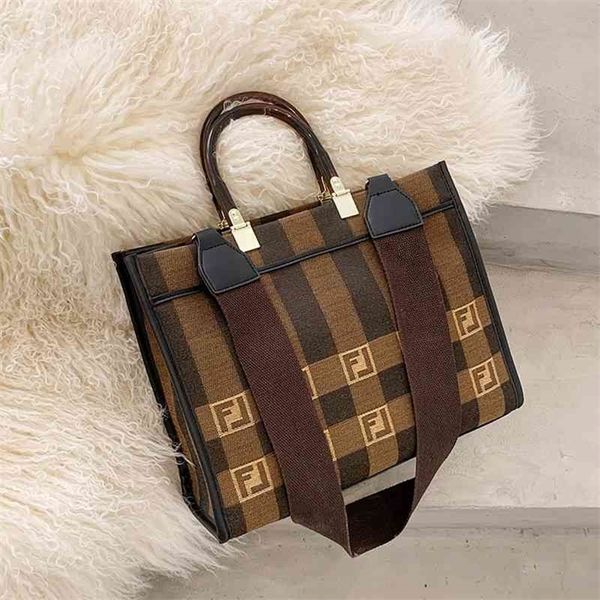 68% off canvas new fashion one shoulder tote bag women's large capacity shopping bag
68% off canvas new fashion one shoulder tote bag women's large capacity shopping bag