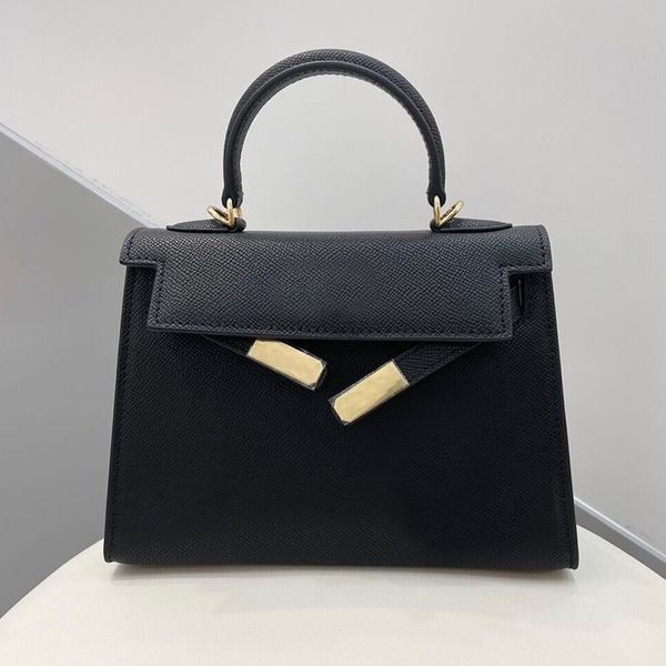 women designer bags bring shoulder strap pochette vintage leather one shoulder messenger bag multicolor tote luxury saddle handbags for wome
women designer bags bring shoulder strap pochette vintage leather one shoulder messenger bag multicolor tote luxury saddle handbags for wome