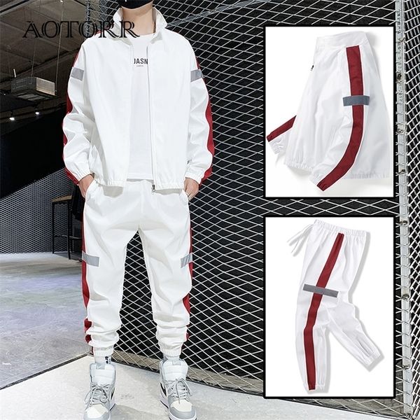 men set sportswear spring autumn mens tracksuit patchwork hip hop sweatshirtpants two pieces sets casual sweatsuit male outwear 220815, Gray
men set sportswear spring autumn mens tracksuit patchwork hip hop sweatshirtpants two pieces sets casual sweatsuit male outwear 220815, Gray