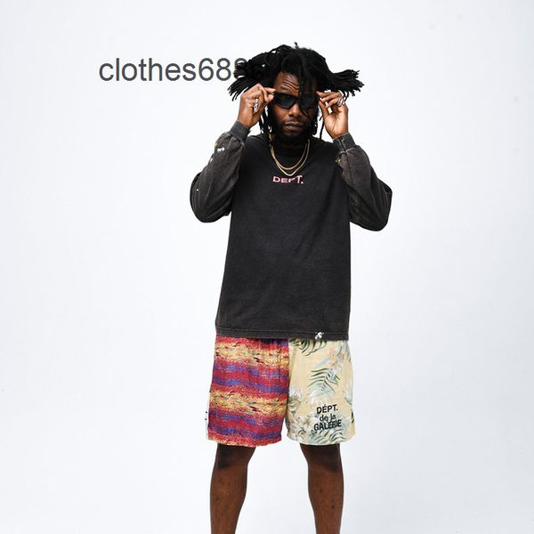 designer t -shirts hoodies sweatshirts gallerydept fashion brand hand-painted graffiti splash slogan printed men's and women's hig, White;black
designer t -shirts hoodies sweatshirts gallerydept fashion brand hand-painted graffiti splash slogan printed men's and women's hig, White;black