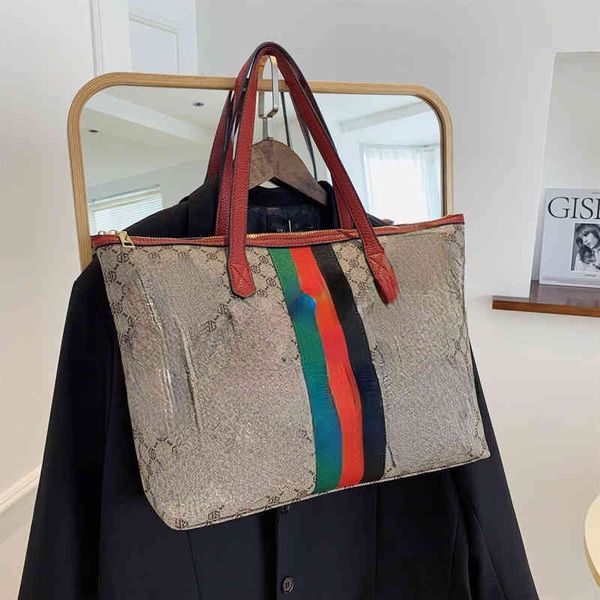 women's pouch leather luxury tote shoulder designer 's bag female for women crossbody bags shopper brand designer shopping handbag
women's pouch leather luxury tote shoulder designer 's bag female for women crossbody bags shopper brand designer shopping handbag