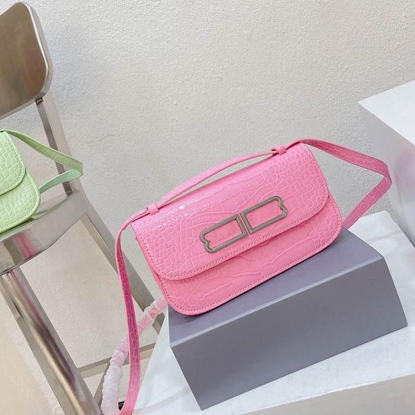 designer bag women new arrive paris fashion brand paris shoulder bags size 24*12 model sx051201
designer bag women new arrive paris fashion brand paris shoulder bags size 24*12 model sx051201
