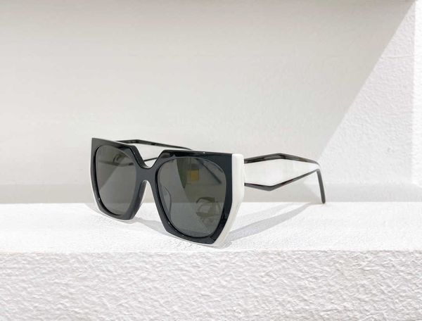 22 fashion designer women sunglasses classic glasses goggles outdoor beach glass men women 6 colors available triangle with original box spr, White;black
22 fashion designer women sunglasses classic glasses goggles outdoor beach glass men women 6 colors available triangle with original box spr, White;black