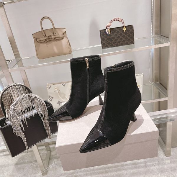 women's fashion ankle boots patent leather and sheepskin beautiful appearance comfortable foot feeling heel 6.5cm, Black
women's fashion ankle boots patent leather and sheepskin beautiful appearance comfortable foot feeling heel 6.5cm, Black