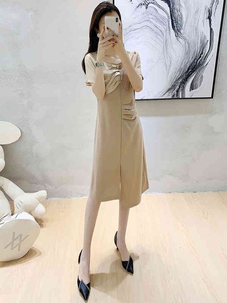 casual dresses discount big brand label cutting tail order shopping mall withdrawing the counter and remaining clearing summer splicing high, Black;gray
casual dresses discount big brand label cutting tail order shopping mall withdrawing the counter and remaining clearing summer splicing high, Black;gray