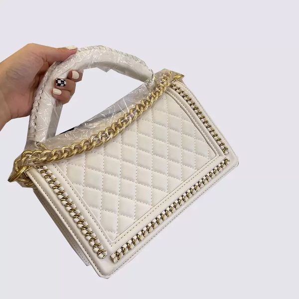 2021 luxury designer brand women's boy small bags classic flap multi pochette quilted cowhide weave handle tote deauville valentine cha
2021 luxury designer brand women's boy small bags classic flap multi pochette quilted cowhide weave handle tote deauville valentine cha