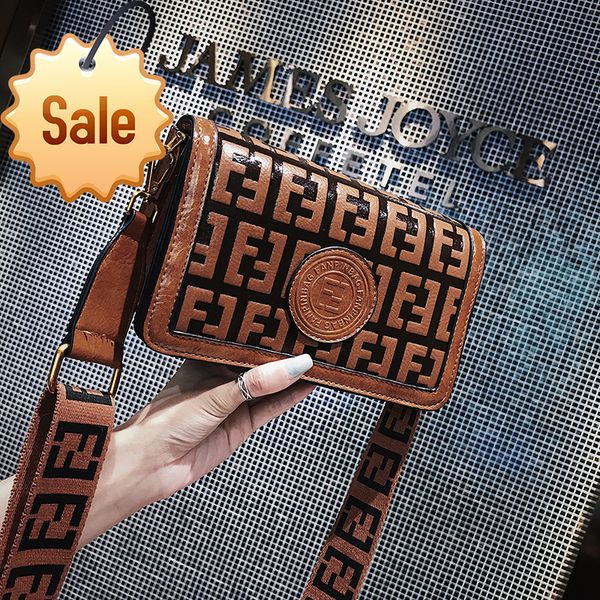 xiaofangbao women's new fashion broadband cute womens shoulder trendy small square leather bag female korea concise solid handbag
xiaofangbao women's new fashion broadband cute womens shoulder trendy small square leather bag female korea concise solid handbag