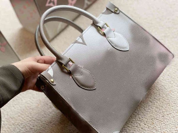 designer luxury women the tote bag fashion versatile handbags shoulder crossbody bags purse tories totes large capacity saddle wallets 7a 6q
designer luxury women the tote bag fashion versatile handbags shoulder crossbody bags purse tories totes large capacity saddle wallets 7a 6q