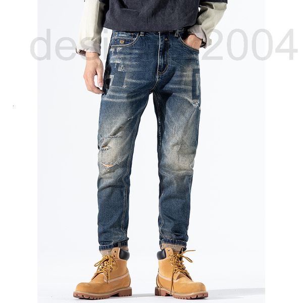 men's jeans designer high end quality men's jeans 2021 autumn and winter personalized fashion dark blue new perforated straight pa
men's jeans designer high end quality men's jeans 2021 autumn and winter personalized fashion dark blue new perforated straight pa