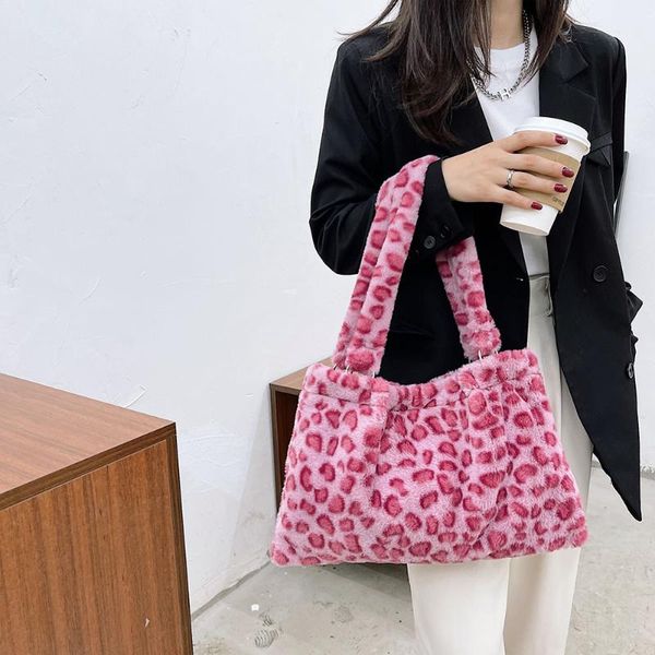 evening bags autumn and winter women 's bag animal pattern print plush shoulder shopper for fashion luxury designer tote handbags
evening bags autumn and winter women 's bag animal pattern print plush shoulder shopper for fashion luxury designer tote handbags