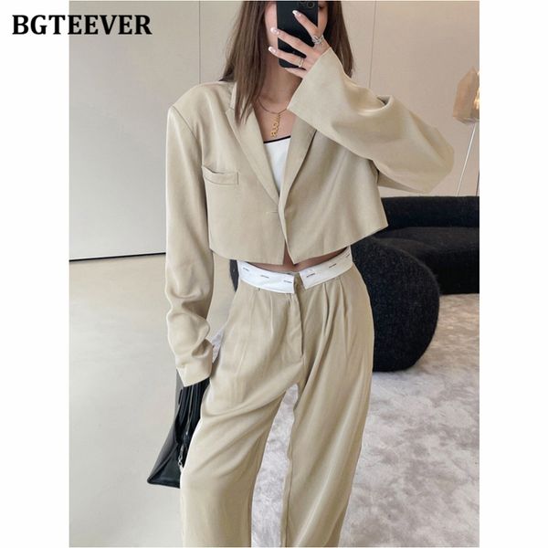 elegant ladies 2 pieces blazer set full sleeve single button short jacket & wide leg pants autumn women pant suits 2021, White
elegant ladies 2 pieces blazer set full sleeve single button short jacket & wide leg pants autumn women pant suits 2021, White