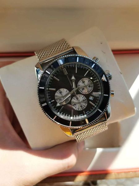 luxury fashion men's watch stainless steel circular bezel pin buckle steel or leather strap display calendar exquisite wristwatch, Slivery;brown
luxury fashion men's watch stainless steel circular bezel pin buckle steel or leather strap display calendar exquisite wristwatch, Slivery;brown