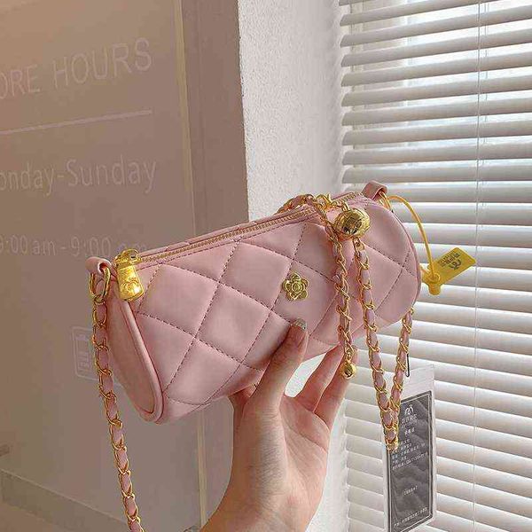 diamond lattice print pu barrel-shaped shoulder bag 2022 crossbody bags for women pink bags chain handbag armpit bag y220720
diamond lattice print pu barrel-shaped shoulder bag 2022 crossbody bags for women pink bags chain handbag armpit bag y220720