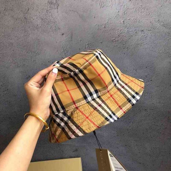 ball caps burbrerys 2020 new european and american classic plaid fishermans basin mens womens outdoor sun visor sunscreen, Blue;gray
ball caps burbrerys 2020 new european and american classic plaid fishermans basin mens womens outdoor sun visor sunscreen, Blue;gray