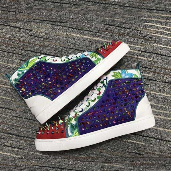 2022 luxury designer sandals casual shoes red sole flat hight cut junior spikes flats blue black white diamond men women leather sneaker
2022 luxury designer sandals casual shoes red sole flat hight cut junior spikes flats blue black white diamond men women leather sneaker