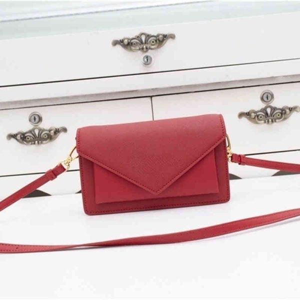 designer luxury women the tote bag fashion versatile handbags shoulder crossbody bags purse telfars totes large capacity saddle wallets 7a 0
designer luxury women the tote bag fashion versatile handbags shoulder crossbody bags purse telfars totes large capacity saddle wallets 7a 0