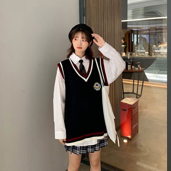 woman sweaters pullover 2022 fall color-blocking v-neck knitted vest vest casual cardigan, White;black
woman sweaters pullover 2022 fall color-blocking v-neck knitted vest vest casual cardigan, White;black