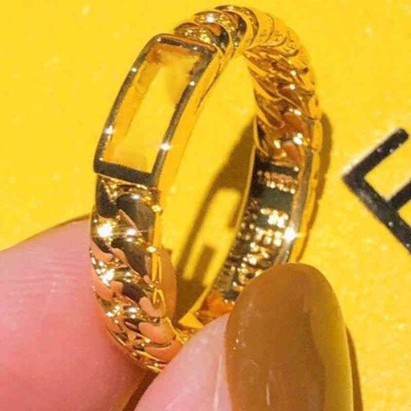 ins selling new fen22d women's ring brass gold-plated material simple style double f designer jewelry trend cluster rings, Golden;silver
ins selling new fen22d women's ring brass gold-plated material simple style double f designer jewelry trend cluster rings, Golden;silver