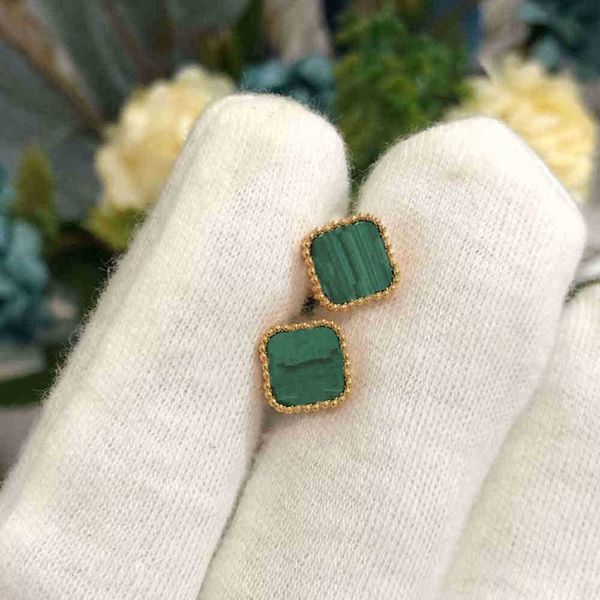 fashion luxury ear studs four clover elegant stud earrings designer for women earings jewlery 18k gold plated girls' gift with, Golden;silver
fashion luxury ear studs four clover elegant stud earrings designer for women earings jewlery 18k gold plated girls' gift with, Golden;silver