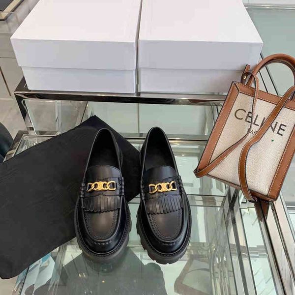 dress shoes celi autumn and winter black single shoes show thin tassels, thick soled loafers small leather
dress shoes celi autumn and winter black single shoes show thin tassels, thick soled loafers small leather