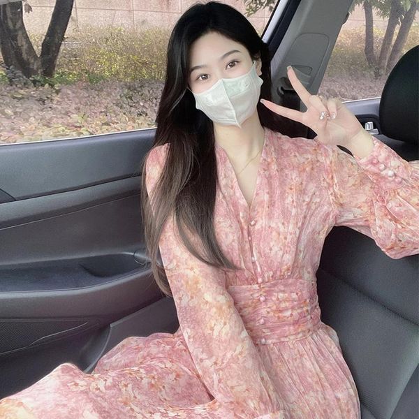 casual dresses vintage clothing v-neck print korean style fashion long sleeve chiffon dress women pink vestidos clothes summer 2022, Black;gray
casual dresses vintage clothing v-neck print korean style fashion long sleeve chiffon dress women pink vestidos clothes summer 2022, Black;gray