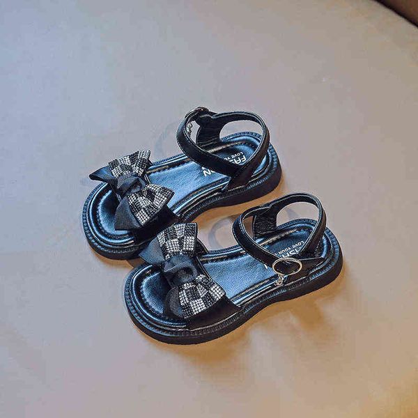 girls princess sandals fashion summer kids children toddler pu leather bling grid butterfly knot rhinestones young shoes baby g220418, Black;red
girls princess sandals fashion summer kids children toddler pu leather bling grid butterfly knot rhinestones young shoes baby g220418, Black;red