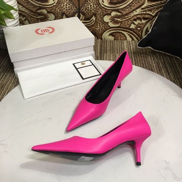 2022 high heels luxurys womens platform dress shoes women designers peep-toes sandals pointed toe, Black
2022 high heels luxurys womens platform dress shoes women designers peep-toes sandals pointed toe, Black