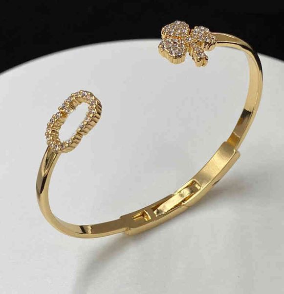 new fashion bangle bracelets luxury designer bracelet jewelry women lady party wedding lovers gift engagement jewelry with boxsug9, Black
new fashion bangle bracelets luxury designer bracelet jewelry women lady party wedding lovers gift engagement jewelry with boxsug9, Black