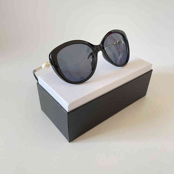 fashion pearl digner sunglass brand sun glass cat's eye metal frame women eyewear 5 color, White;black
fashion pearl digner sunglass brand sun glass cat's eye metal frame women eyewear 5 color, White;black