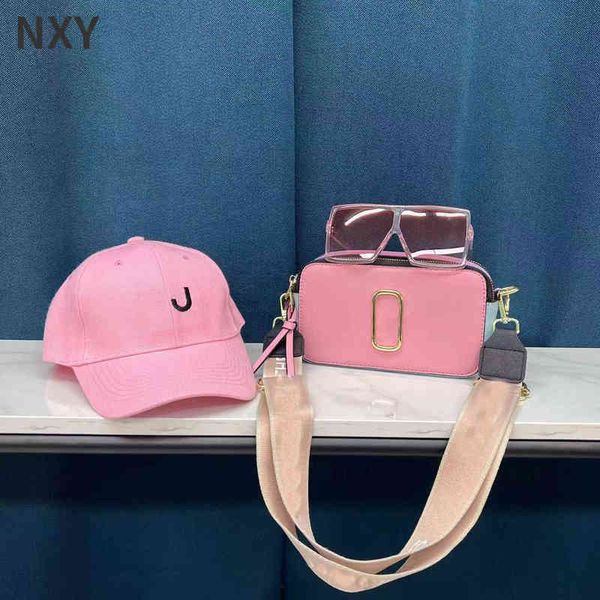 shopping bags 3 pcs set evening bags korean version texture women's m wide shoulder strap j fashion color matching camera single messen
shopping bags 3 pcs set evening bags korean version texture women's m wide shoulder strap j fashion color matching camera single messen